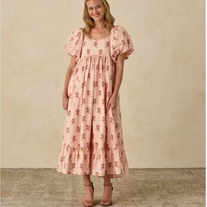 Elegant Pink Floral Maxi Dress